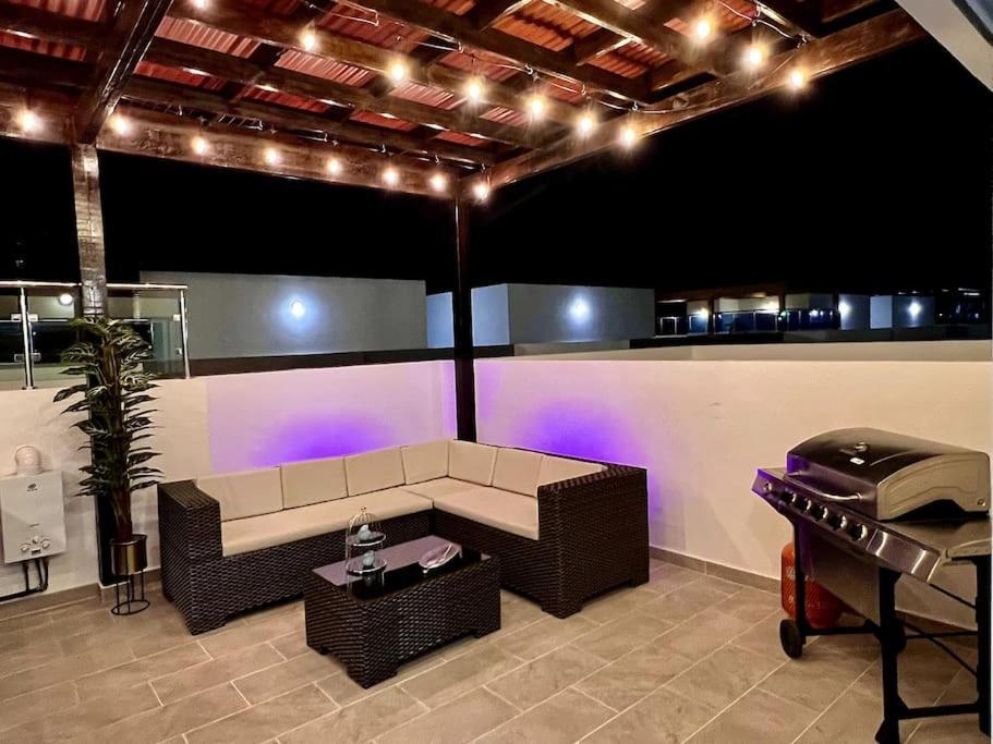 Outstanding Pent House W/Jacuzzi Apartman Santiago De Los Caballeros Kültér fotó