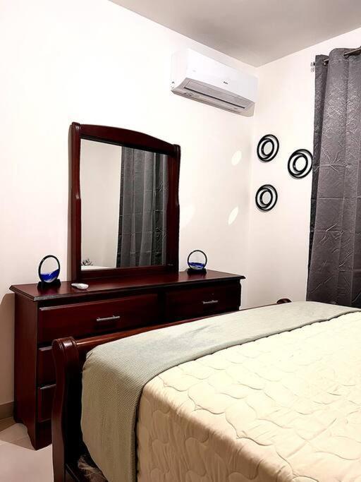 Outstanding Pent House W/Jacuzzi Apartman Santiago De Los Caballeros Kültér fotó